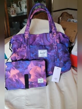 NWT Herschel Supply Company Strand Sprout Diaper/Travel Bag